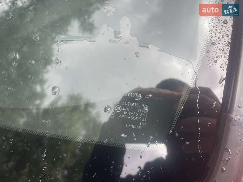 Позашляховик / Кросовер Toyota RAV4 2012 в Прилуках