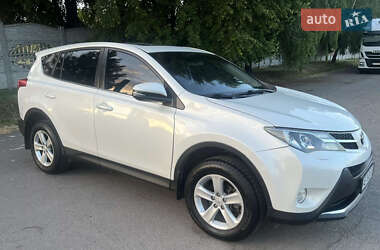 Внедорожник / Кроссовер Toyota RAV4 2013 в 