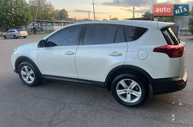 Внедорожник / Кроссовер Toyota RAV4 2013 в 