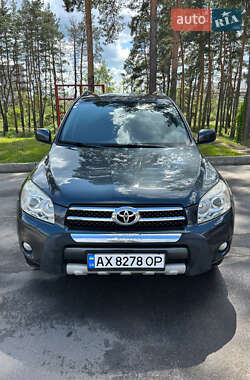 Внедорожник / Кроссовер Toyota RAV4 2008 в 