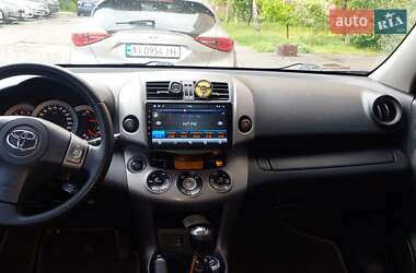 Позашляховик / Кросовер Toyota RAV4 2006 в Києві