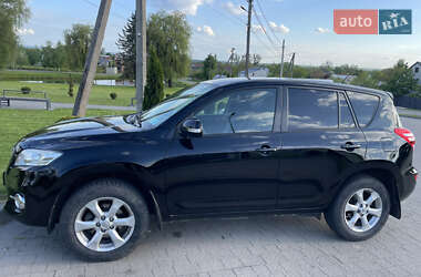 Внедорожник / Кроссовер Toyota RAV4 2010 в 