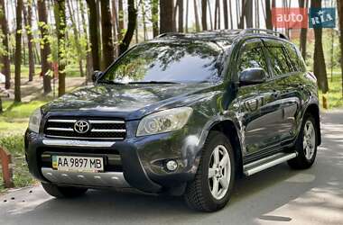 Внедорожник / Кроссовер Toyota RAV4 2007 в Киеве