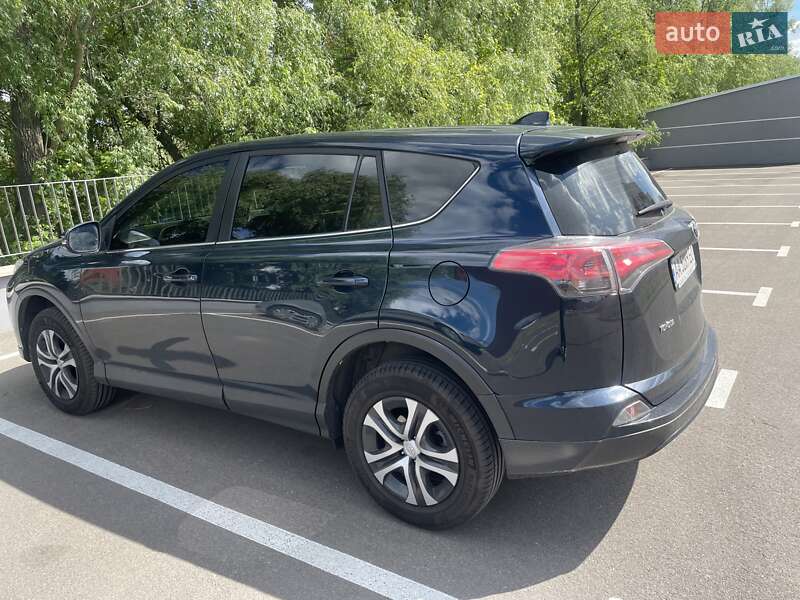 Toyota RAV4 2018