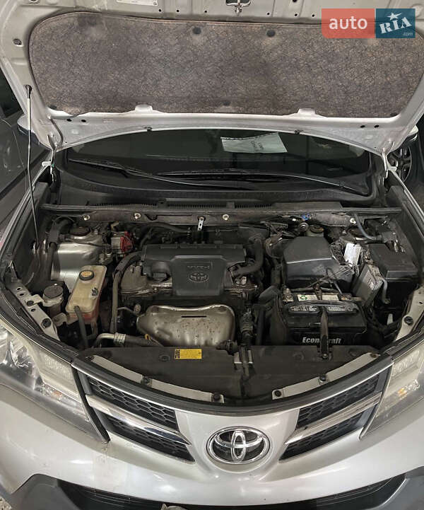 Внедорожник / Кроссовер Toyota RAV4 2013 в Борисполе