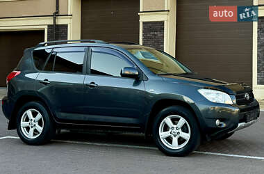 Внедорожник / Кроссовер Toyota RAV4 2007 в 