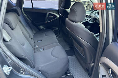 Внедорожник / Кроссовер Toyota RAV4 2007 в 