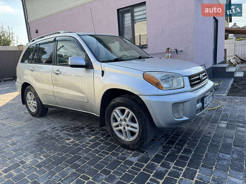 Toyota RAV4 2003