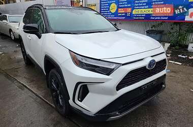 Toyota RAV4 2024