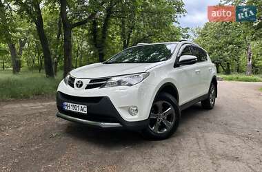 Внедорожник / Кроссовер Toyota RAV4 2015 в Одессе