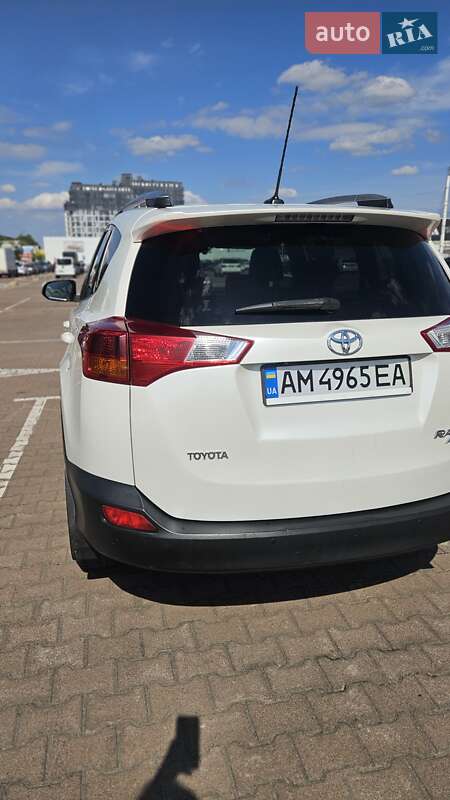 Позашляховик / Кросовер Toyota RAV4 2013 в Житомирі