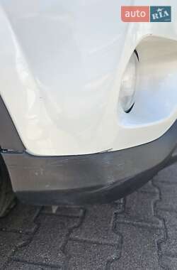 Внедорожник / Кроссовер Toyota RAV4 2013 в 