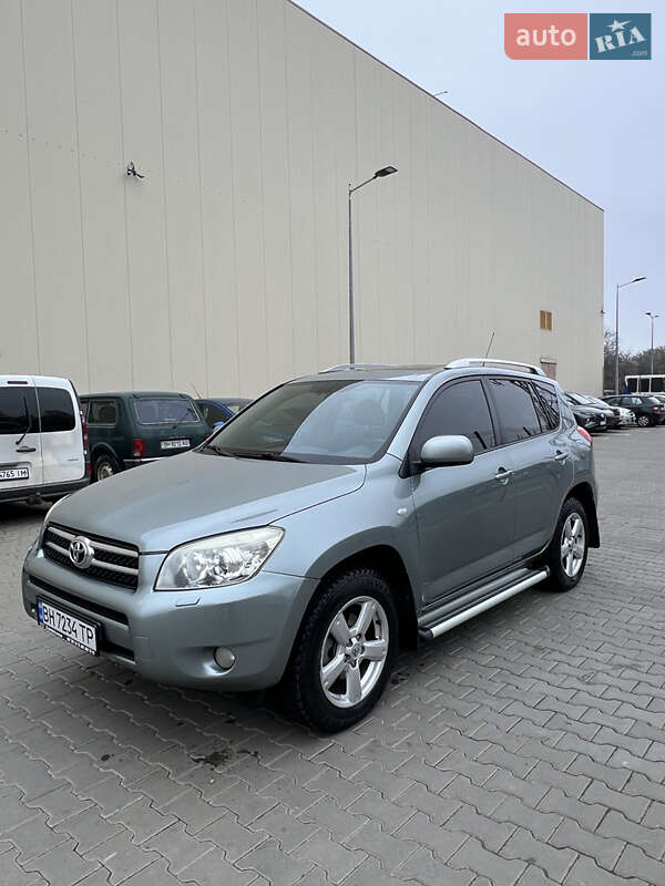 Toyota RAV4 2009