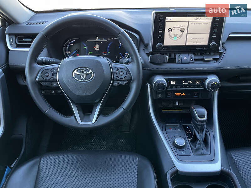 Внедорожник / Кроссовер Toyota RAV4 2019 в Одессе