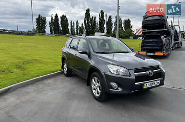 Внедорожник / Кроссовер Toyota RAV4 2010 в Киеве