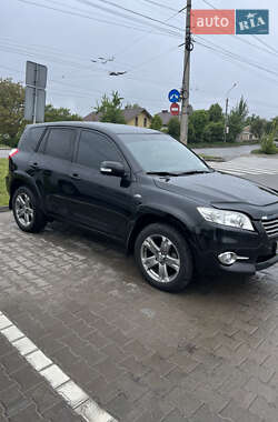 Внедорожник / Кроссовер Toyota RAV4 2010 в Тернополе