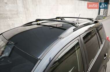 Позашляховик / Кросовер Toyota RAV4 2010 в 