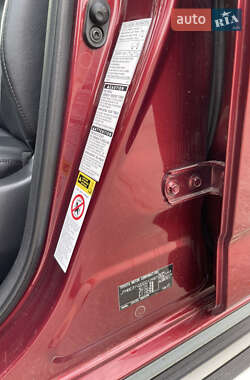 Внедорожник / Кроссовер Toyota RAV4 2010 в 