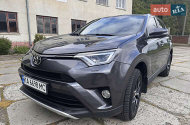 Позашляховик / Кросовер Toyota RAV4 2016 в Самборі