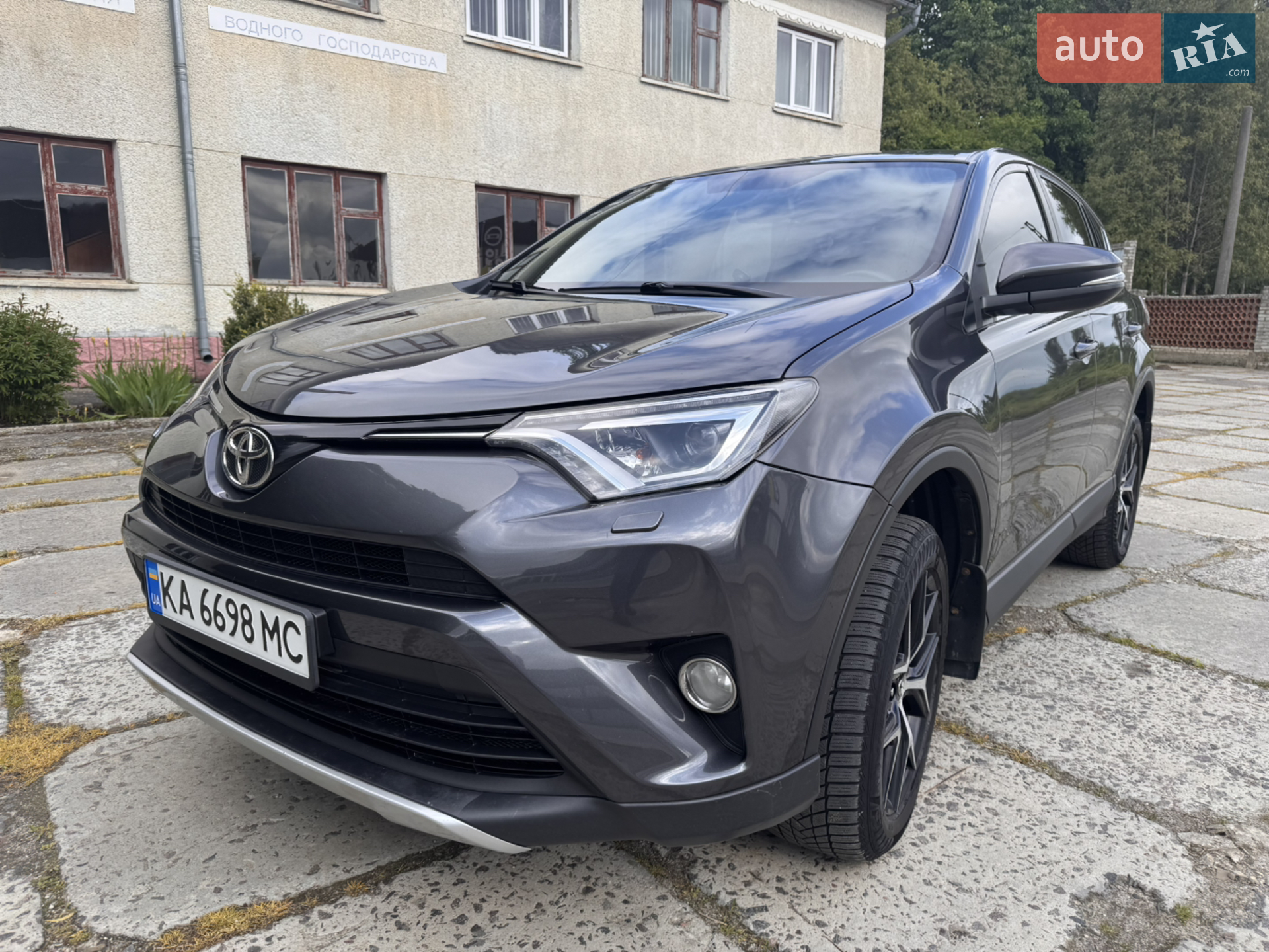 2016 Toyota RAV 4 - фото 1