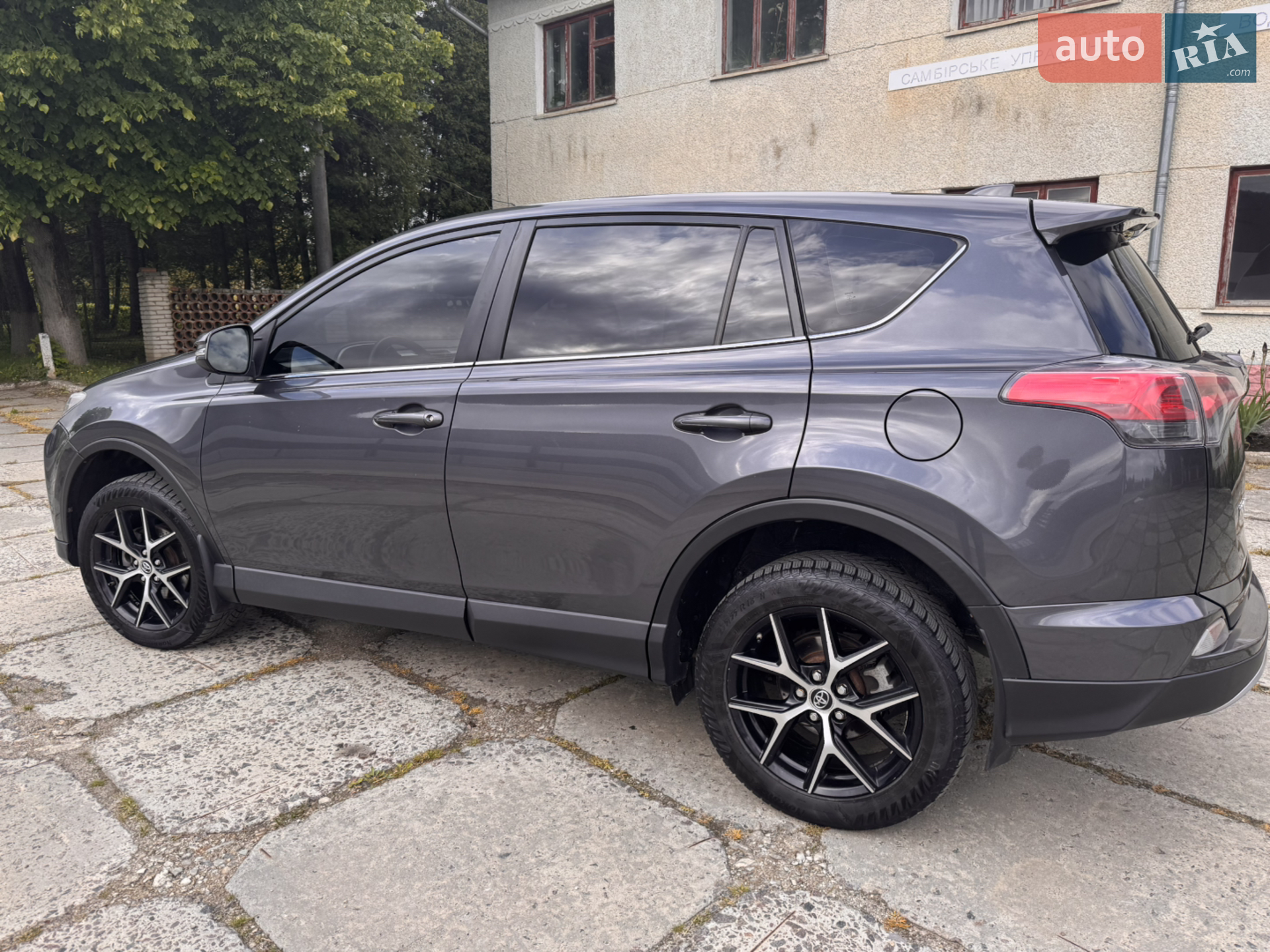 2016 Toyota RAV 4 - мініатюра 3