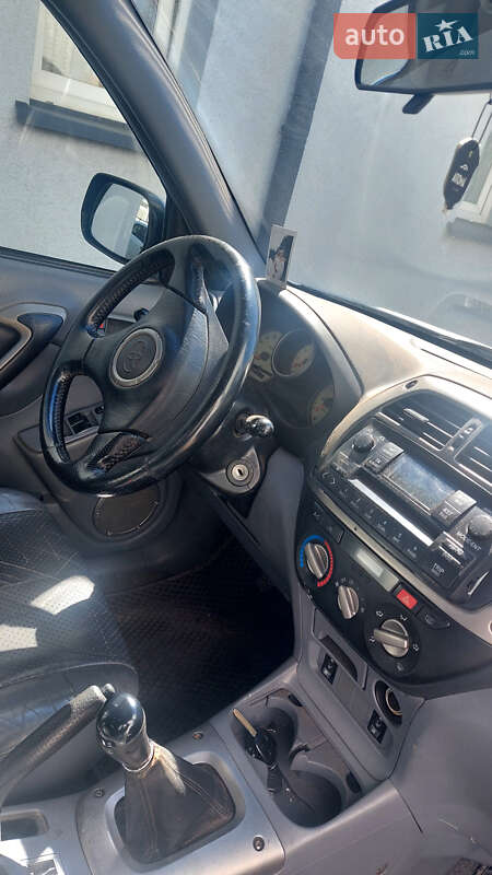 Позашляховик / Кросовер Toyota RAV4 2002 в Ковелі фото 14 Позашляховик / Кросовер Toyota RAV4 2002 в Ковелі