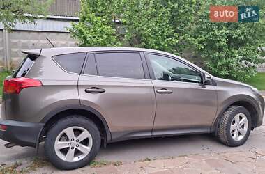 Внедорожник / Кроссовер Toyota RAV4 2013 в 