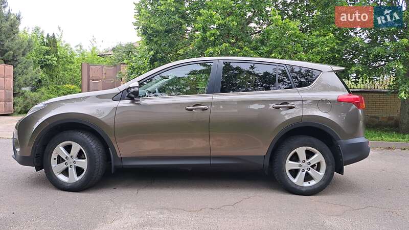 Toyota RAV4 2013