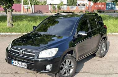 Позашляховик / Кросовер Toyota RAV4 2009 в Чернігові