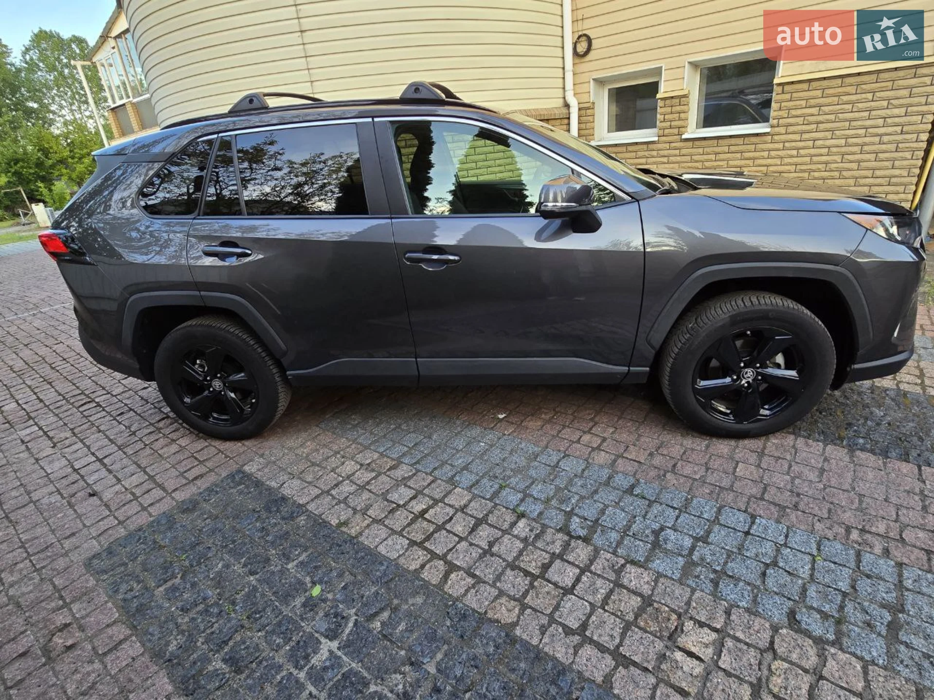 2019 Toyota RAV 4 - мініатюра 9