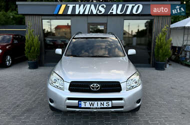 Внедорожник / Кроссовер Toyota RAV4 2006 в 