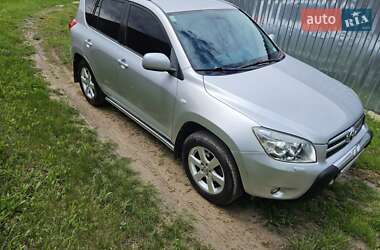 Внедорожник / Кроссовер Toyota RAV4 2008 в Первомайске