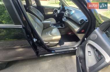 Внедорожник / Кроссовер Toyota RAV4 2007 в 