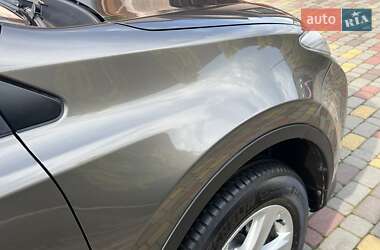 Позашляховик / Кросовер Toyota RAV4 2013 в 