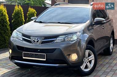 Позашляховик / Кросовер Toyota RAV4 2013 в 