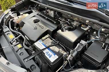 Позашляховик / Кросовер Toyota RAV4 2013 в 