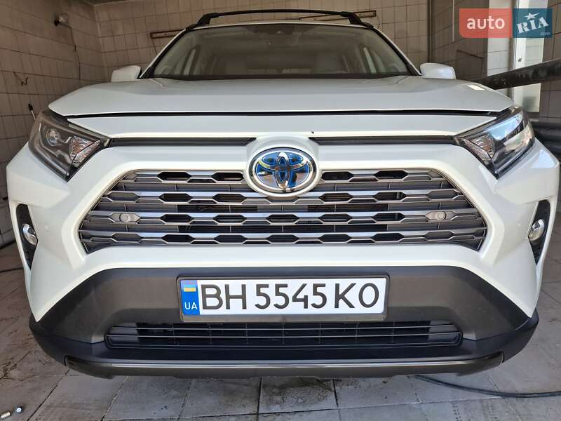 Toyota RAV4 2019