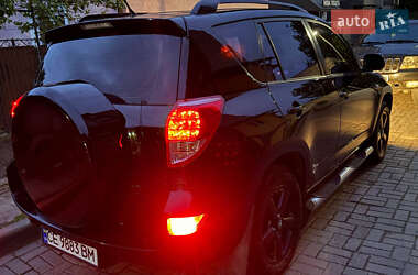 Позашляховик / Кросовер Toyota RAV4 2007 в 