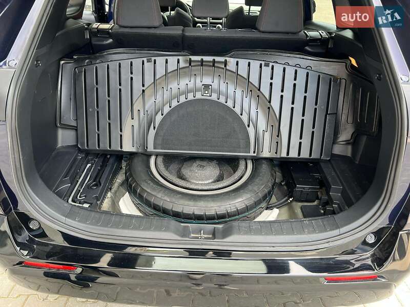 Позашляховик / Кросовер Toyota RAV4 2021 в Тернополі
