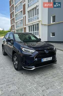 Позашляховик / Кросовер Toyota RAV4 2021 в Тернополі
