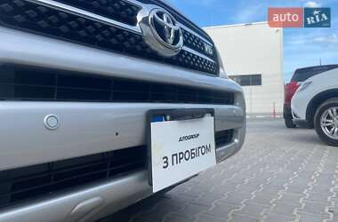 Позашляховик / Кросовер Toyota RAV4 2006 в 