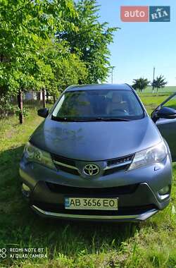 Внедорожник / Кроссовер Toyota RAV4 2014 в Тростянце