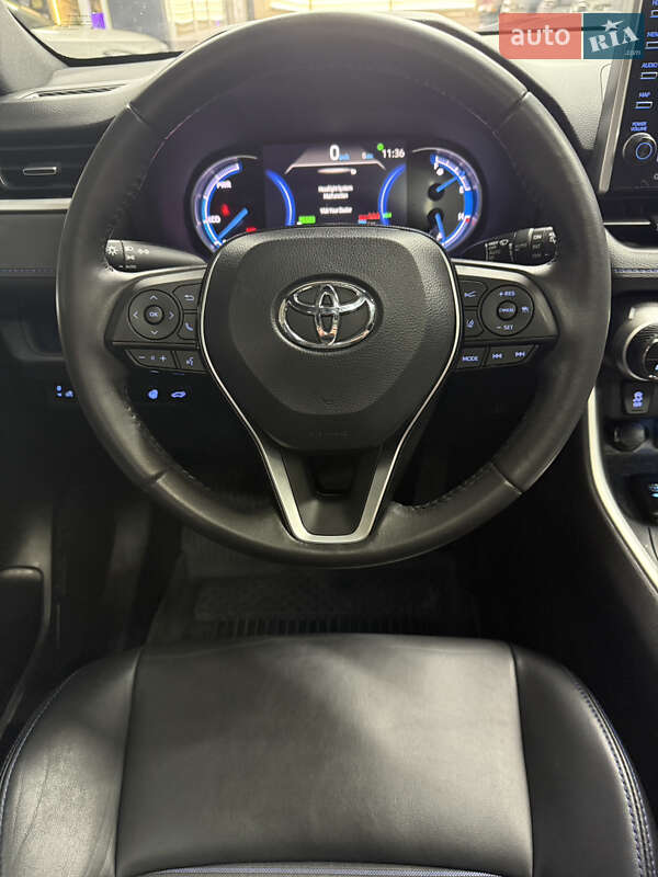 Позашляховик / Кросовер Toyota RAV4 2022 в Одесі
