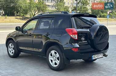 Внедорожник / Кроссовер Toyota RAV4 2006 в 