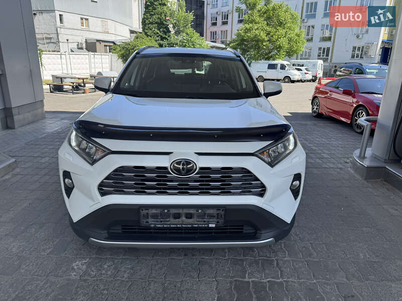 Toyota RAV4 2019