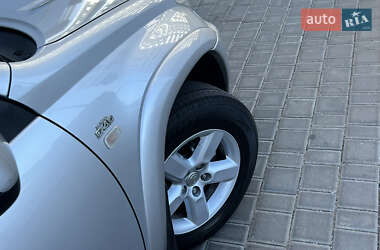 Позашляховик / Кросовер Toyota RAV4 2005 в 