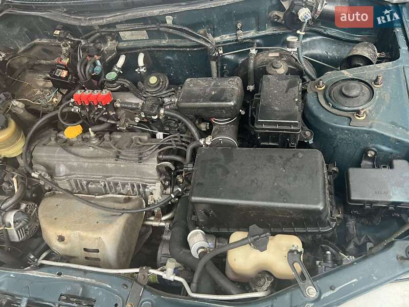 Внедорожник / Кроссовер Toyota RAV4 1998 в Ужгороде фото 7 Внедорожник / Кроссовер Toyota RAV4 1998 в Ужгороде