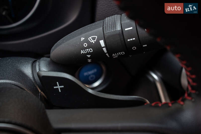 Внедорожник / Кроссовер Toyota RAV4 2020 в Львове