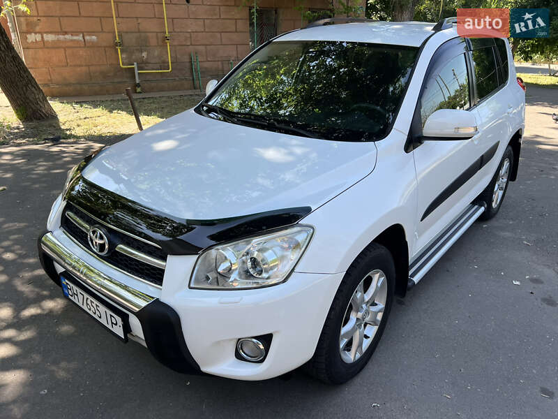 Toyota RAV4 2009