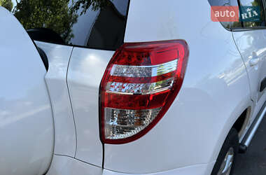 Внедорожник / Кроссовер Toyota RAV4 2009 в 